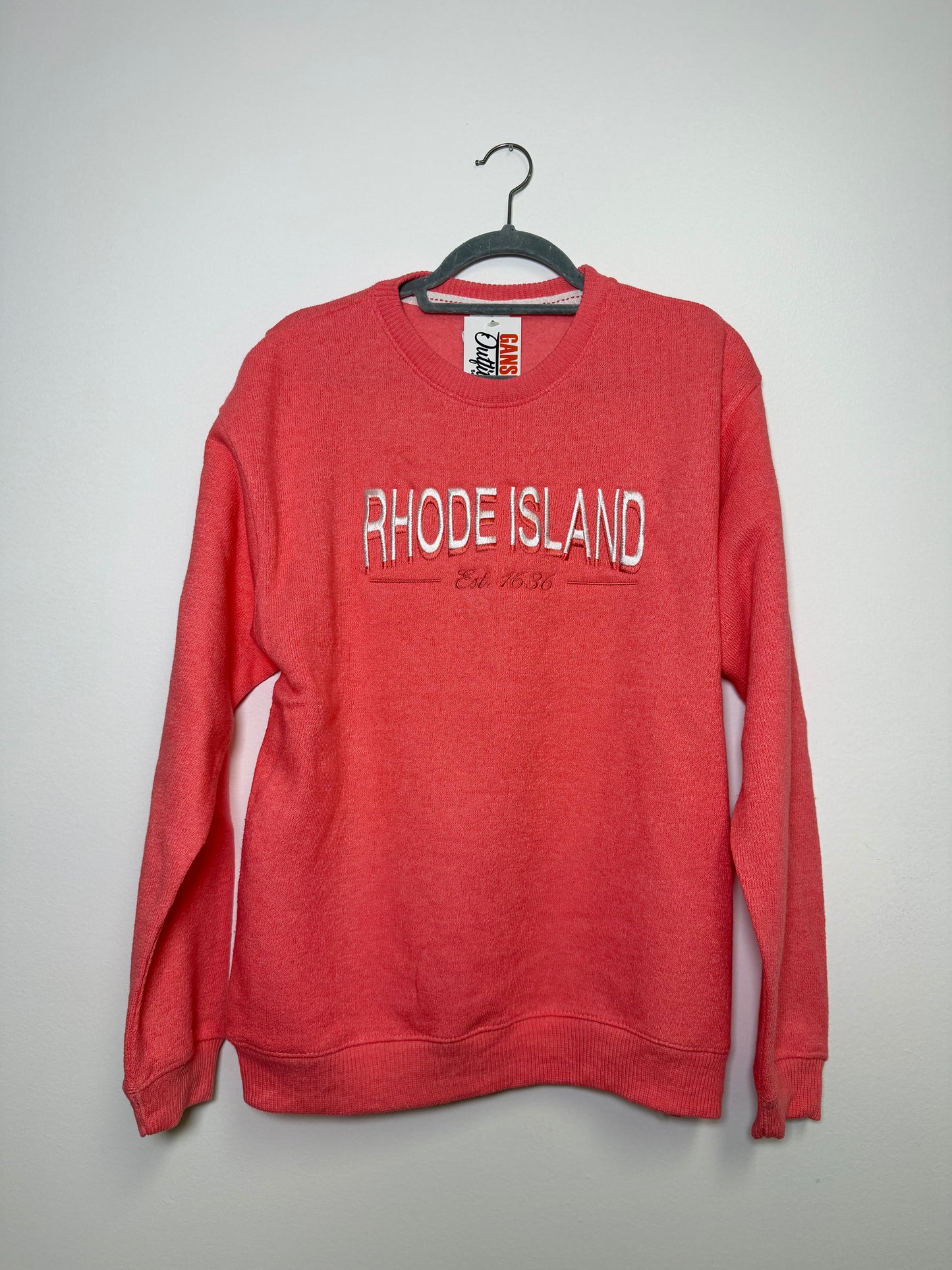 Rhode Island Embroidered Sweater - Coral Pink