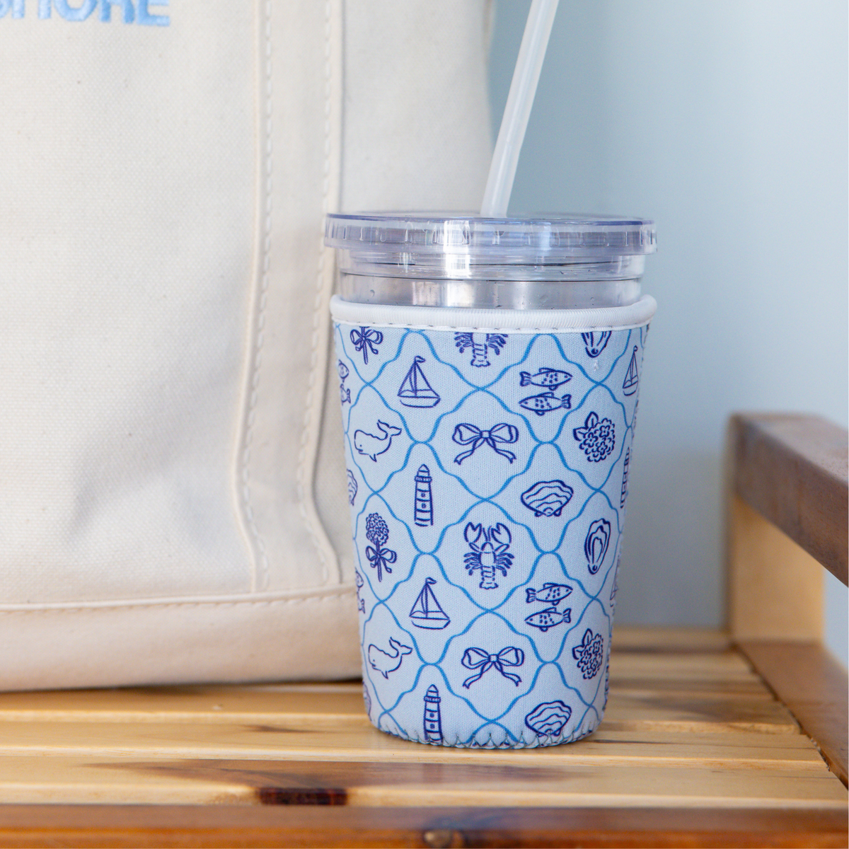 New England Summer | Reusable Coffee Sleeve: Medium