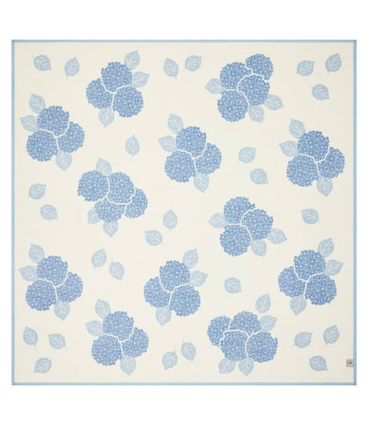 Hydrangeas Bluebell Blanket: Original