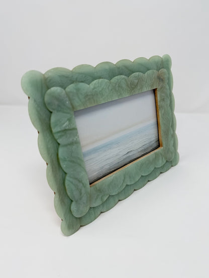 Scalloped 4x6 Frame - Seafoam Green