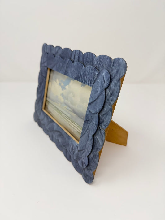 Scalloped 4x6 Frame - Deep Blue
